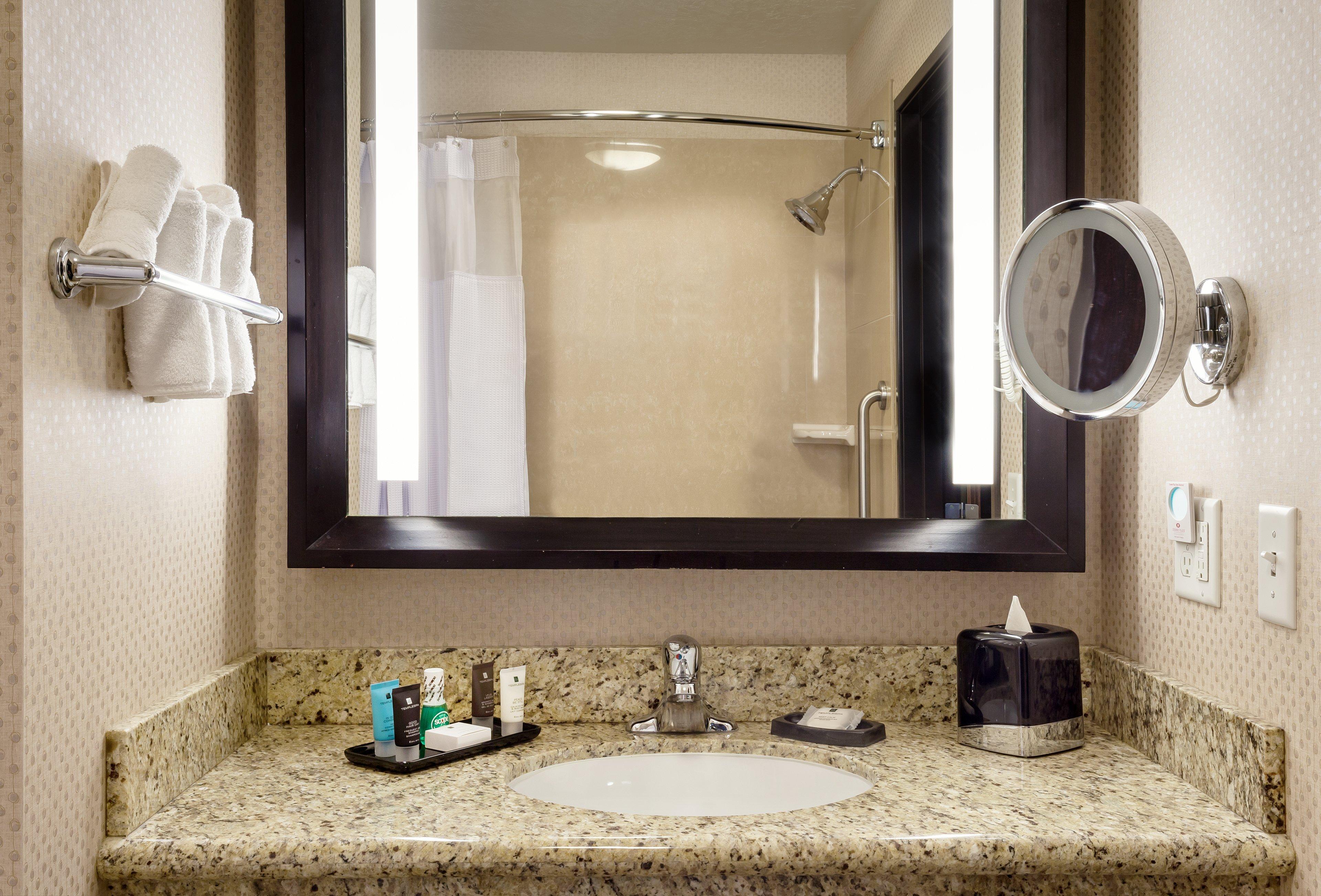 Crowne Plaza Anchorage-midtown By Ihg Hotel 4*