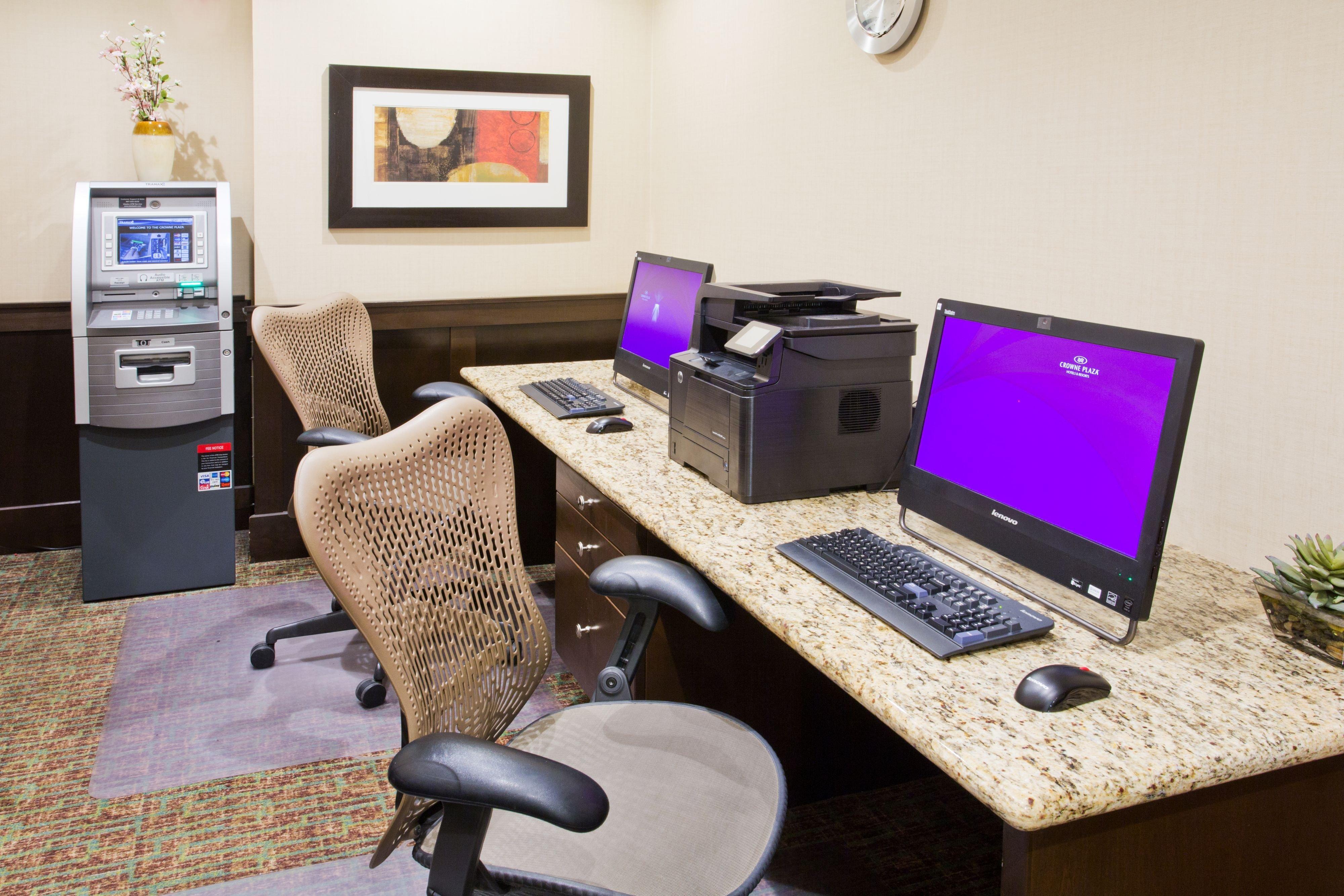Crowne Plaza Anchorage-midtown By Ihg Anchorage