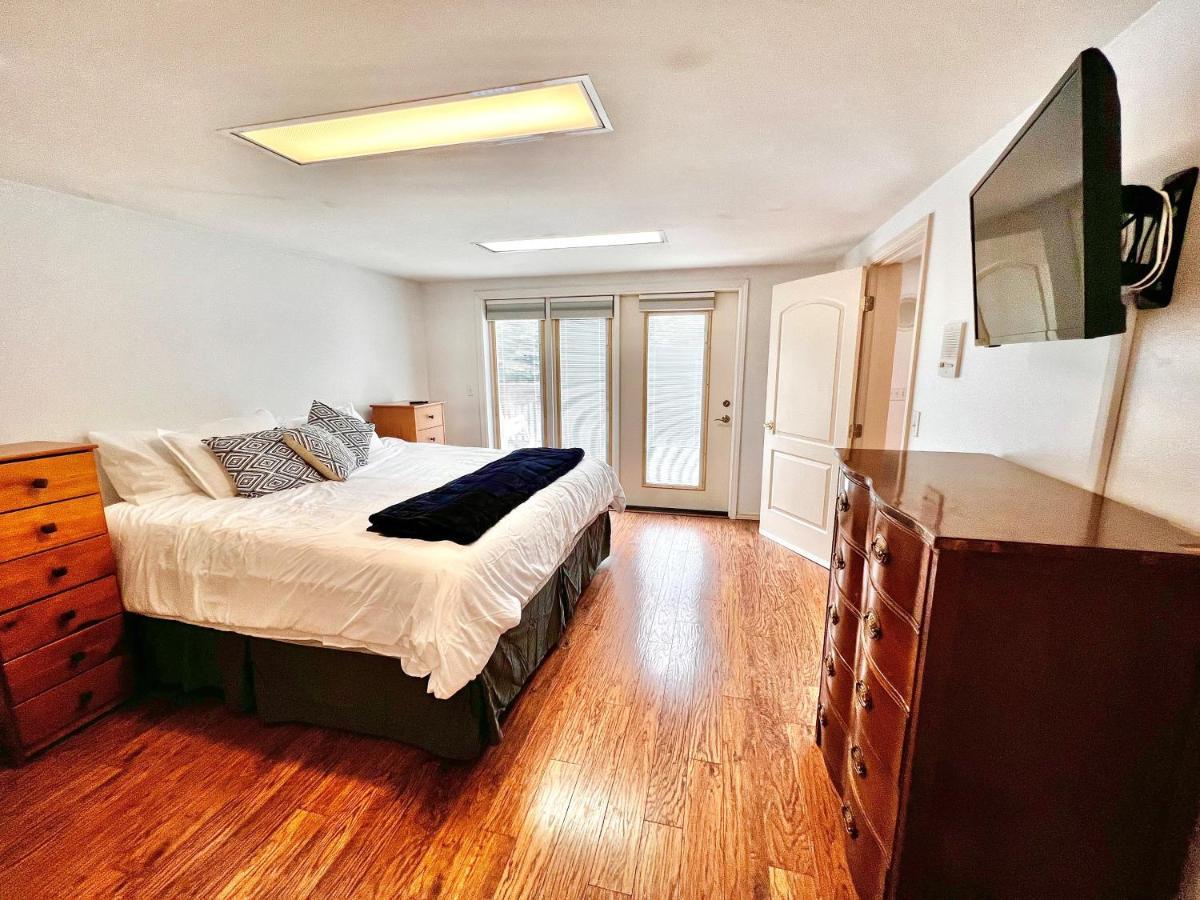 Newly Remodeled Spacious Units, Minutes From Mountains, Inlet, Downtown And Airport