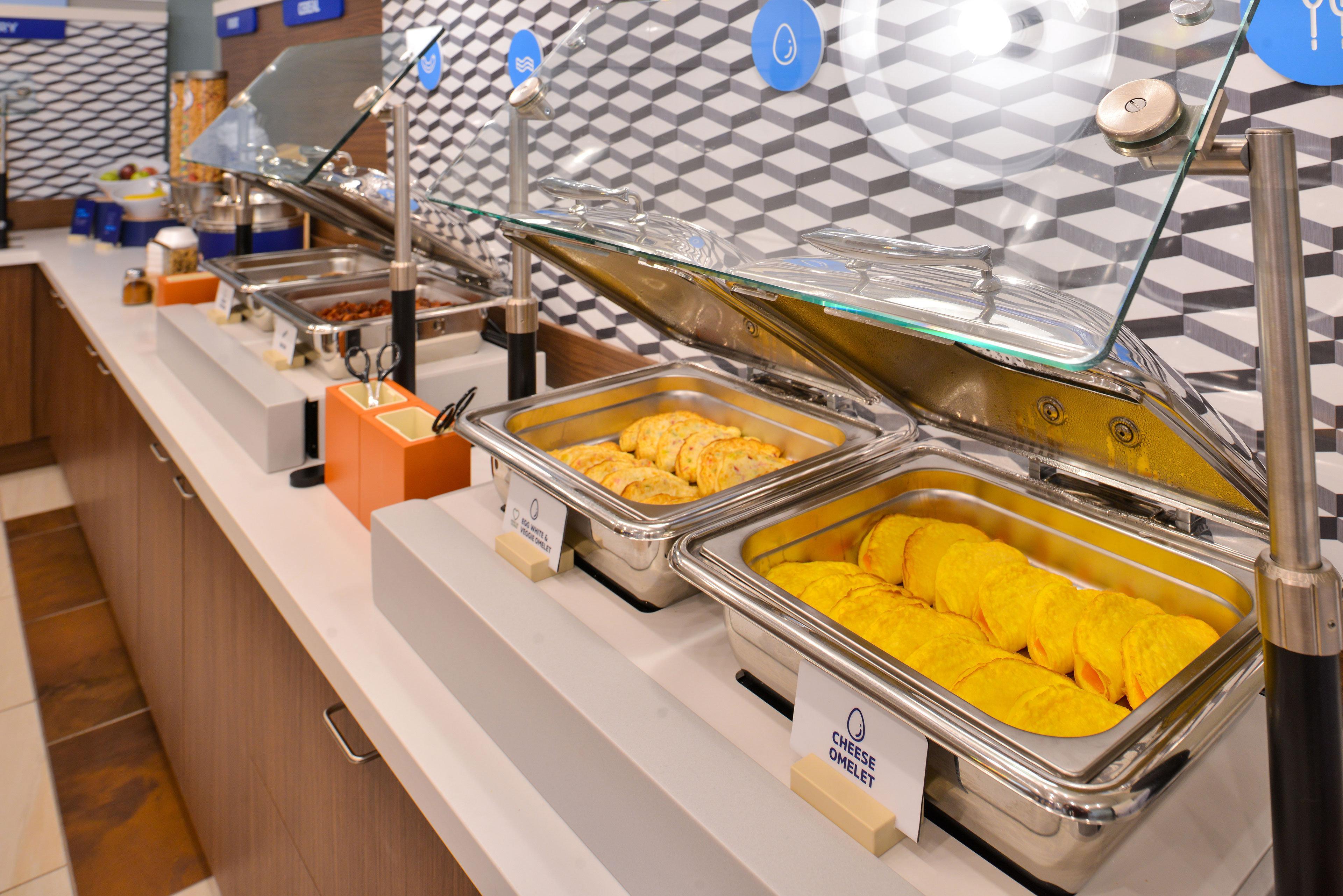 Wyndham Garden Airport Hotel