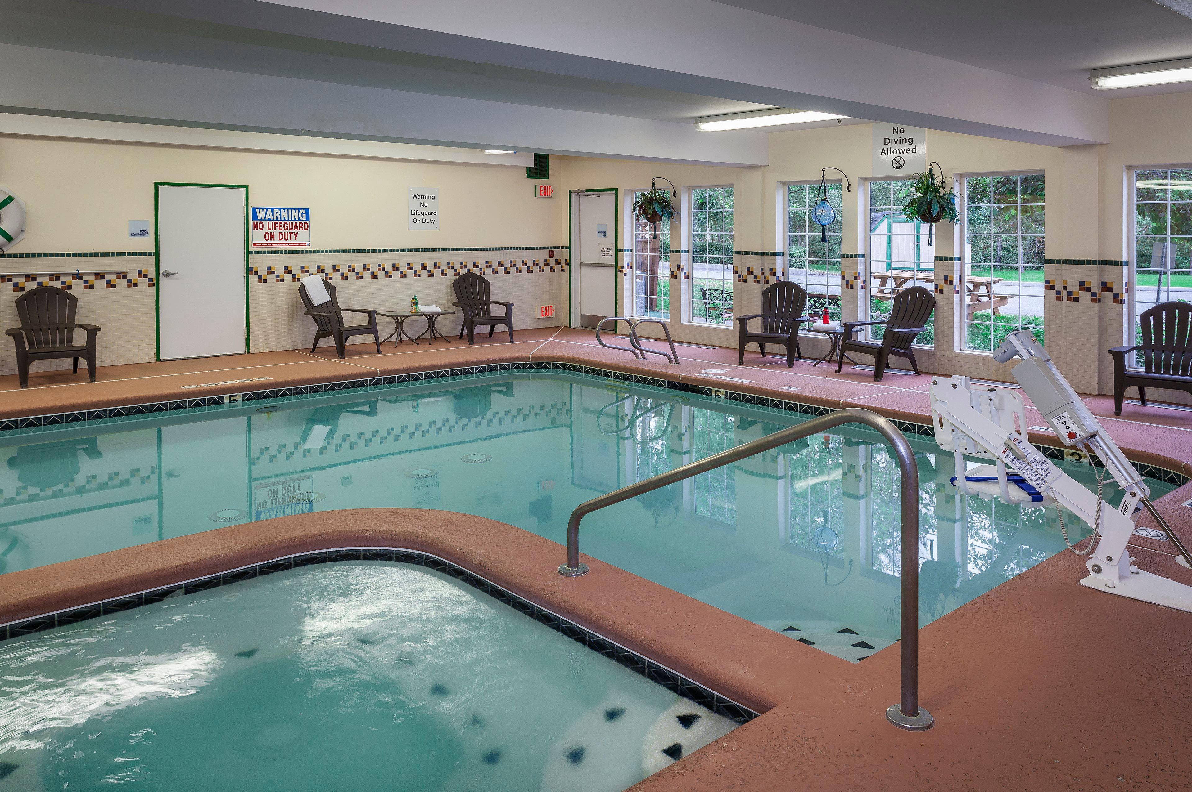 Wyndham Garden Airport Hotel