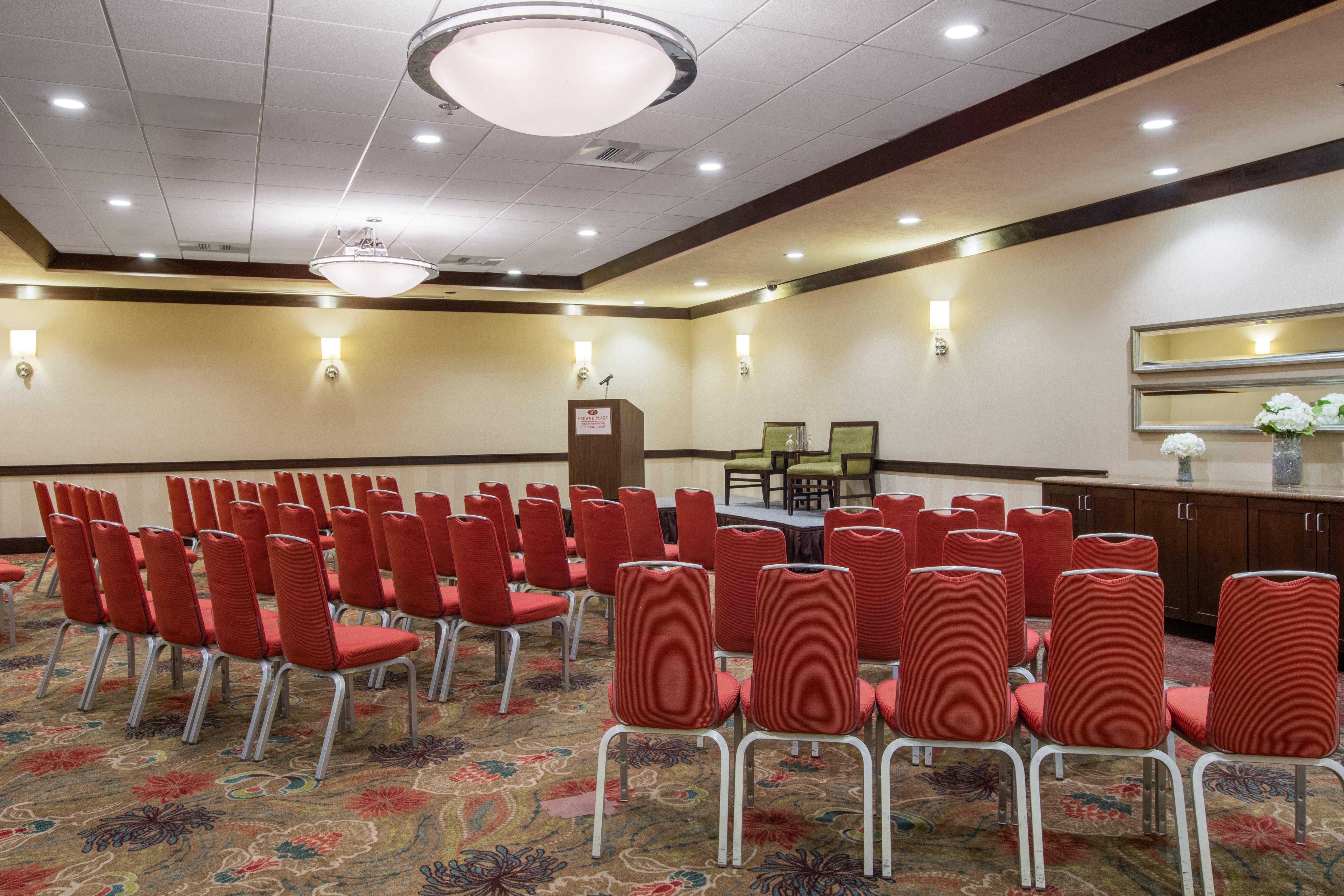 Crowne Plaza Anchorage-midtown By Ihg Hotel Anchorage