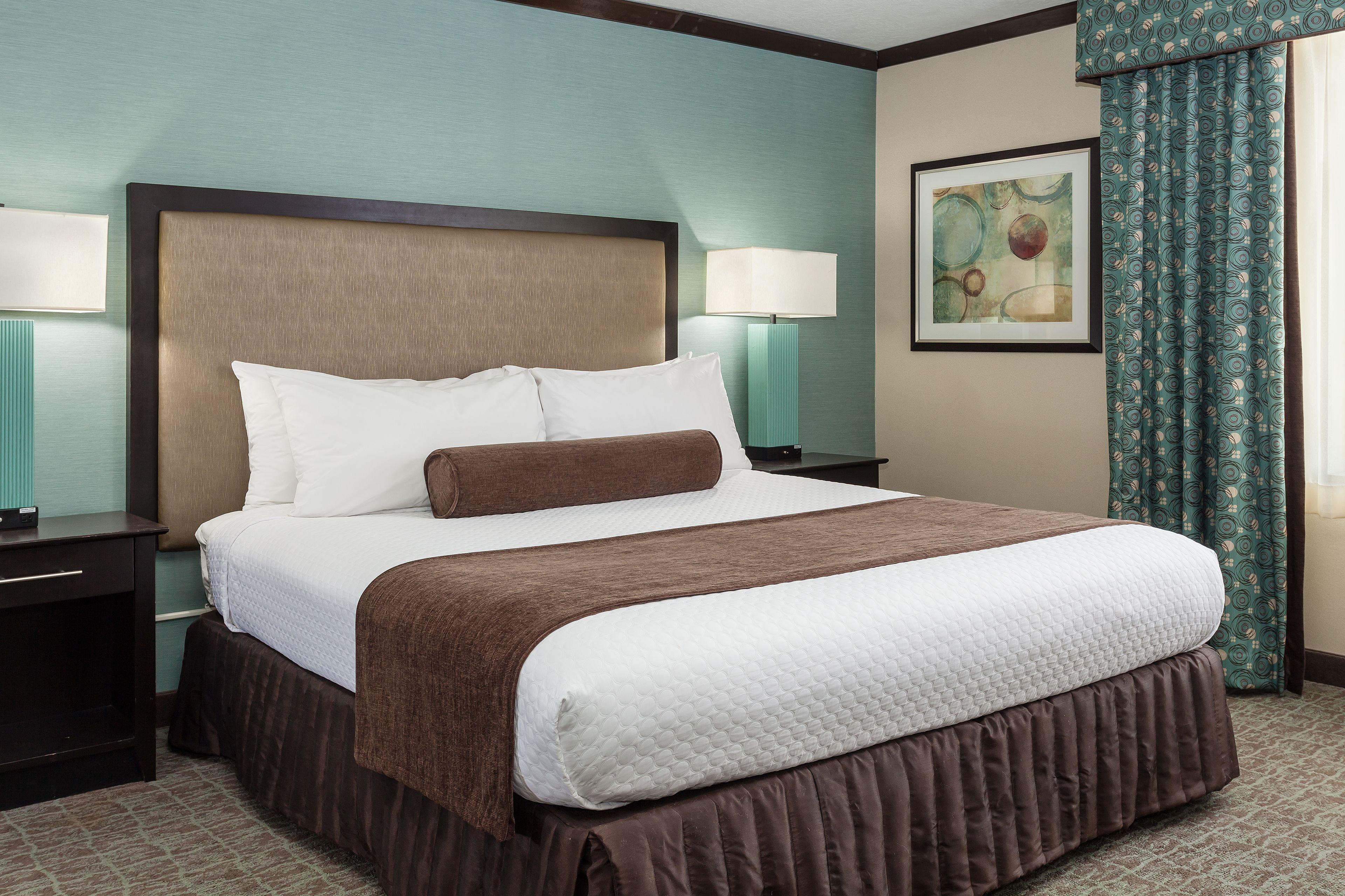Hotel Crowne Plaza Anchorage-midtown By Ihg Anchorage