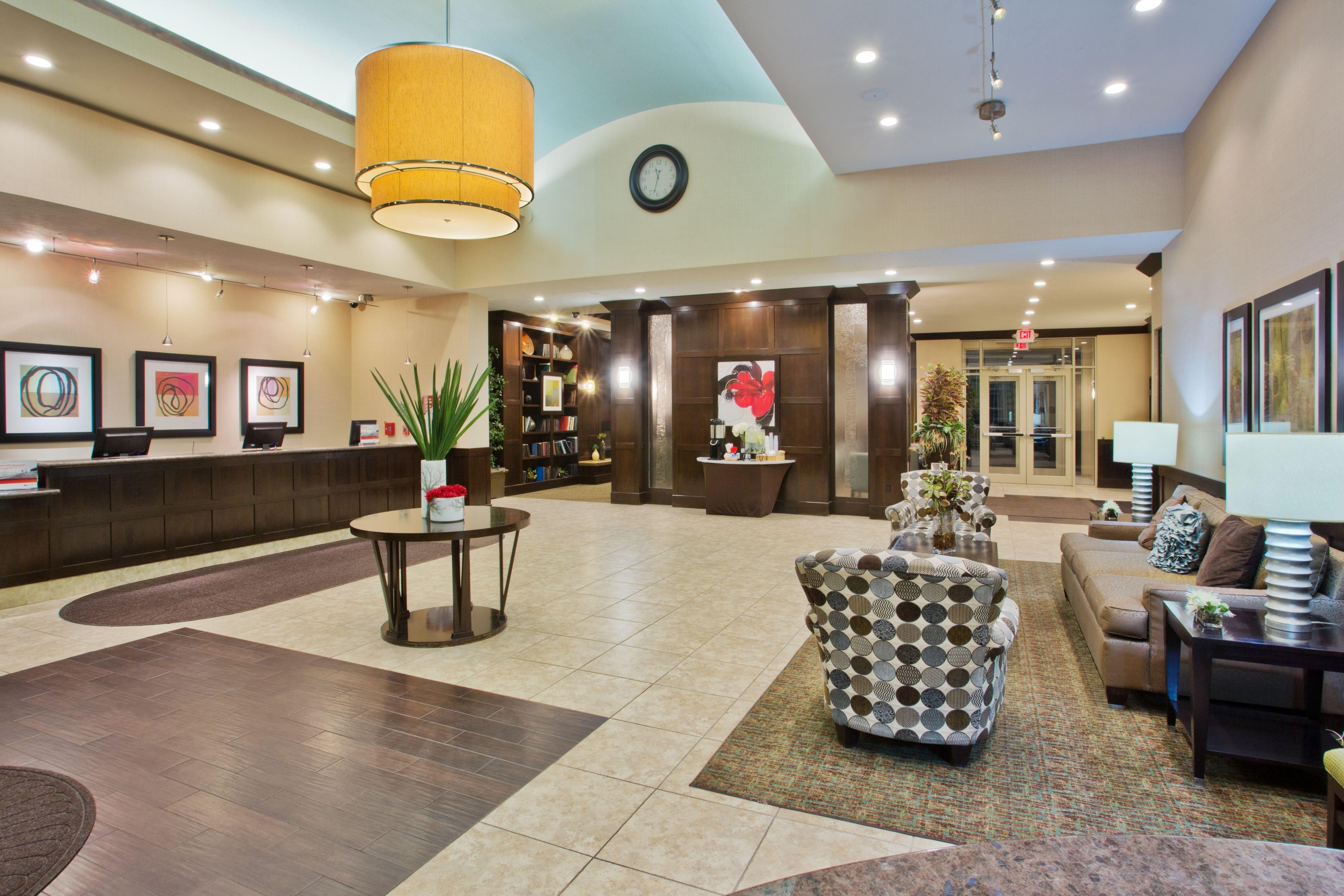 Crowne Plaza Anchorage-midtown By Ihg Anchorage