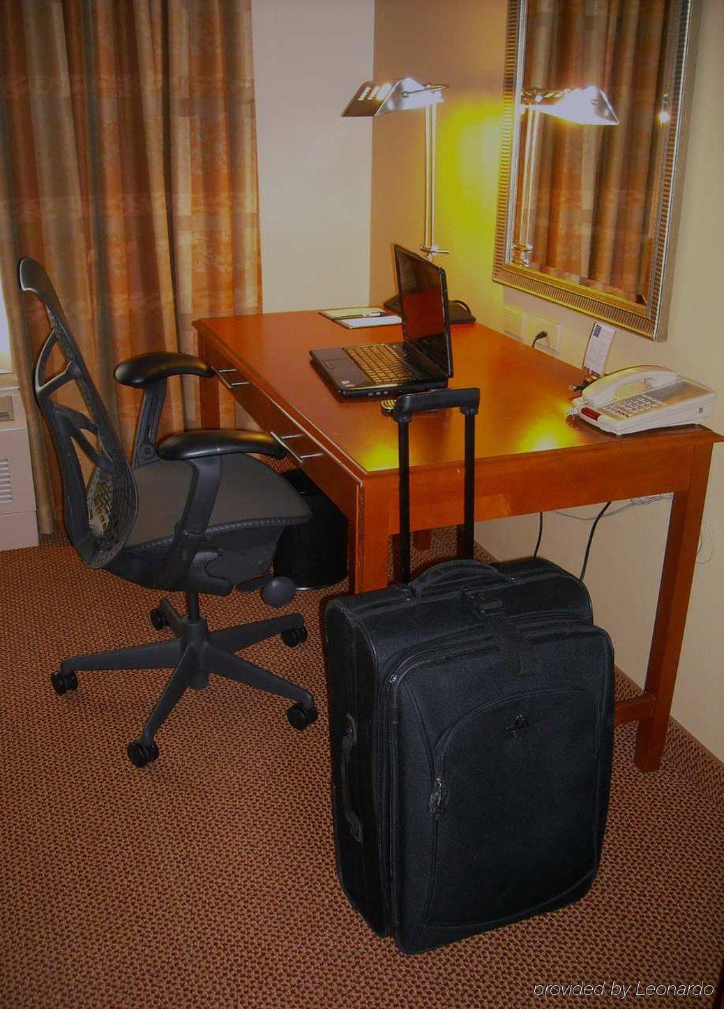 Hilton Garden