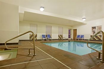 Extended America - - Downtown Hotel Anchorage