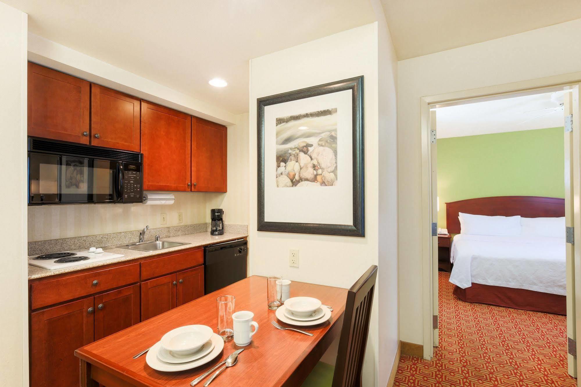 Hotel Homewood By Hilton Anchorage