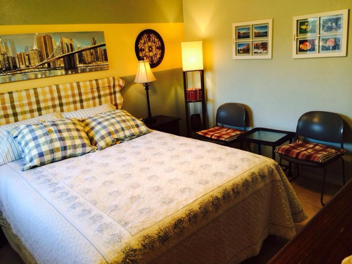 Reflection Lake Bed & Breakfast