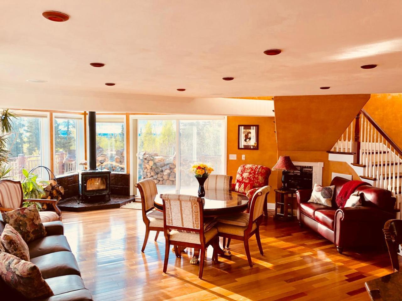 Alaska Sundance Retreat Bed & Breakfast